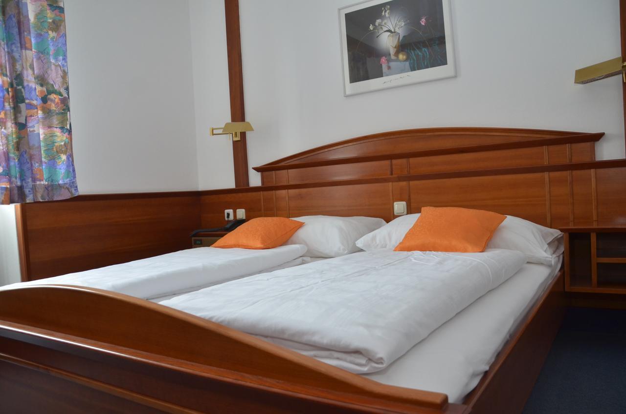 Hotel Gasthof Stoeckler Enns Zewnętrze zdjęcie