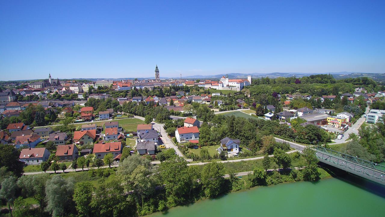 Hotel Gasthof Stoeckler Enns Zewnętrze zdjęcie